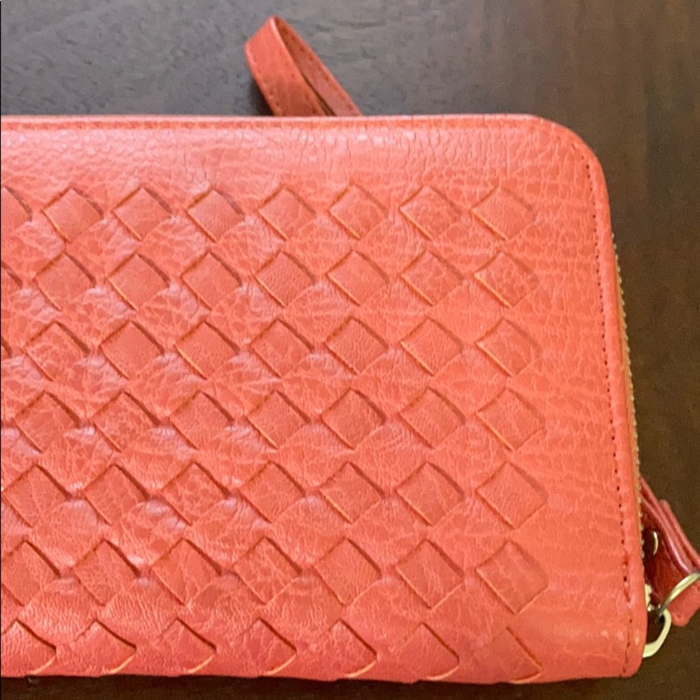 Certified Vegan wallet / wristlet